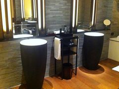 洗浴间-上海璞麗酒店