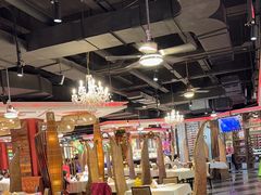 -四海一家自助餐(益田假日广场店)