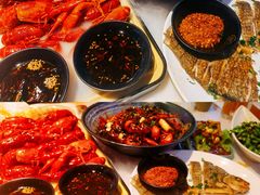 -肥肥虾庄·金牌油焖大虾(首义路店)