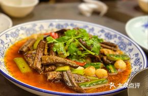 Ancient Method Braised Eel with Garlic