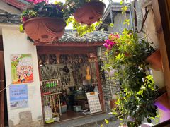-民食香·腊排骨野生菌美食(木府店)