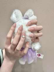 -悦指间美甲美睫