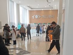 -大连何氏眼科医院