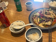 -金莹丸子汤清真(朝外SOHO店)