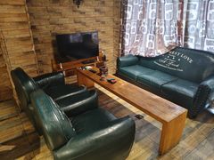 -玩坞轰趴馆·户外团建聚会主题生日派对馆(世豪广场店)