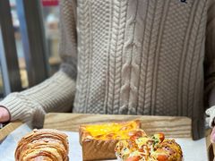 -苹果花园(龙漕路店)