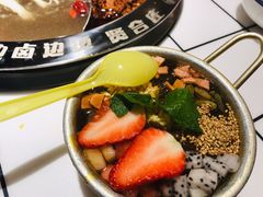 -贤合庄卤味火锅(时代广场店)