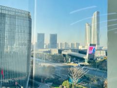 -跃动游泳健身俱乐部(新华传媒店)