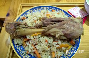 Large Lamb Leg Hand-Rice