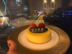 -深圳星河丽思卡尔顿酒店