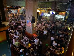 等位区-HIB HUB公社(解放西路店)