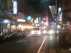 android_upload_pic-淡水老街