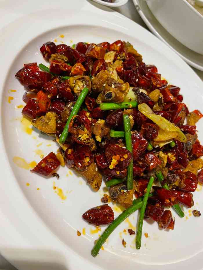 四川会馆(三元桥店)-"味道不错,停车也方便,水煮鱼还行,味道还.