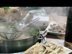 -刘少华贵州小黄牛·鲜牛肉火锅(总店)