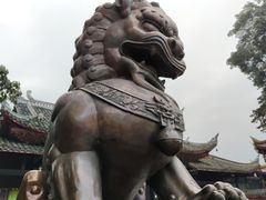 -峨眉山报国寺