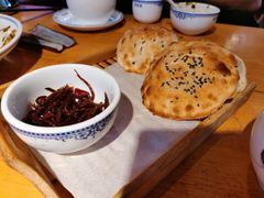 -旺角小渔村·海肠捞饭开创者(环山路店)