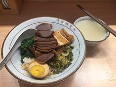 -狮头牌卤味研究所·卤味饭(花城汇南区店)