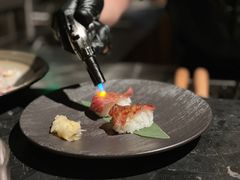 炙烤手握和牛寿司-予炙·碳烤纯血和牛