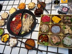 -贰回巷火锅馆(钟楼店)