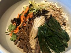 -云海肴·汽锅鸡·云南菜(天山百盛优客店)