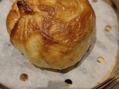 烤破酥包-云海肴·汽锅鸡·云南菜(高德置地店)