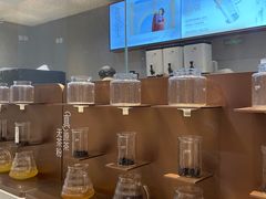 -喜茶(北京华贸购物中心店)