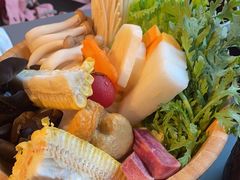 -湊湊火锅·茶憩(南京万象天地店)