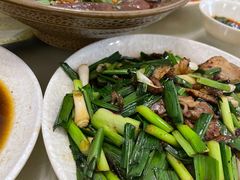 -茅屋大酒店