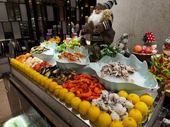 -广州万富希尔顿酒店-感趣自助餐厅·生蚝海鲜刺身