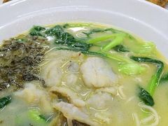 -明呈黄鱼面馆(斜土路店)