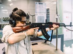 -都市枪神实弹射击俱乐部