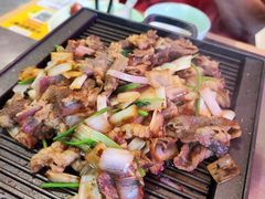 -潮界(LU·ONE凯德晶萃广场店)