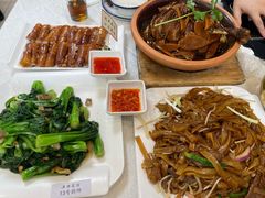-津津菜馆(绝没分店)