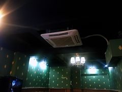 -The Cheebat 锌吧·Bistro(体育西店)