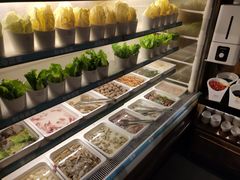 -领鲜活海鲜榴莲自助火锅(东门店)