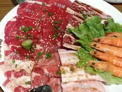 烤肉拼盘-美洲岛烤肉自助餐厅