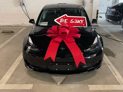 -TESLA 特斯拉(广州天环广场体验店)