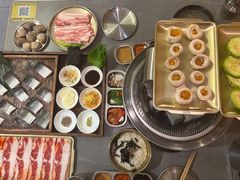 -围炉肉舍•炭烤活鳗•丹东海鲜烤肉(步行街店)