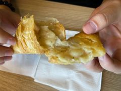 鸡肉培根土豆泥早安派-麦当劳(瓦房店世纪广场店)