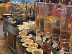-怡聚轩全日制自助餐厅(大中华喜来登酒店)