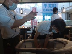 -海底捞大排档火锅(悦荟广场店)