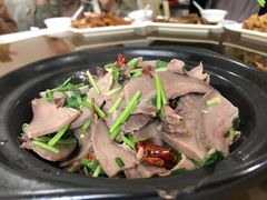 咸鱼口条煲-旧款宁波饭店(华敏世纪广场店)