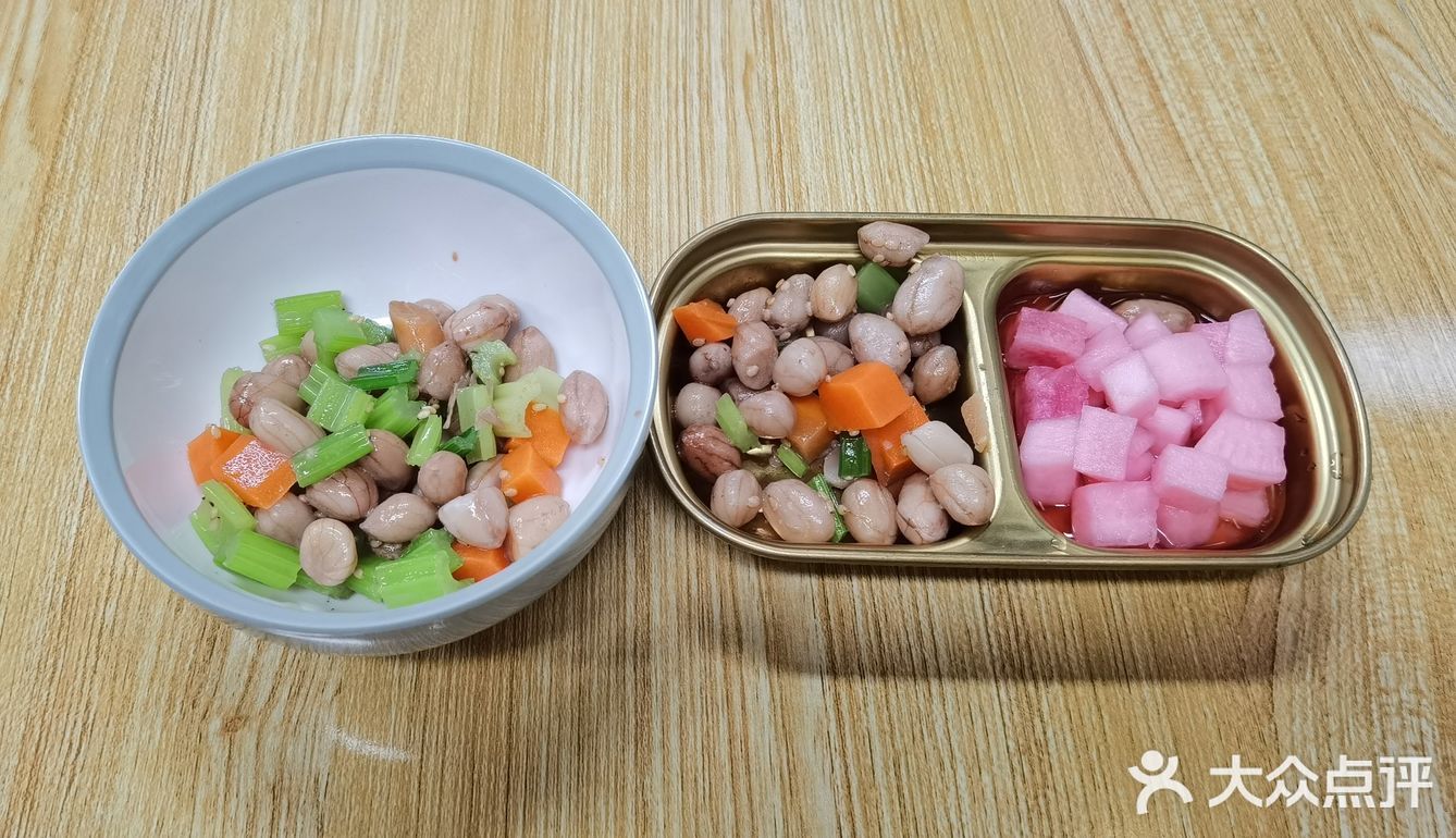写字楼里的打卤面