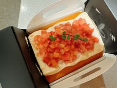 -白蘭BLANK(杭州湖滨银泰in77C区店)