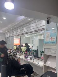 -镁连社·美联社