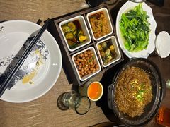 -东口码头·烧鸽子·鱼头泡饼·地方菜(金鹰悦城店)