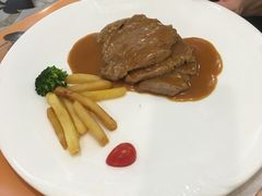 -红房子西菜馆(淮海中路店)