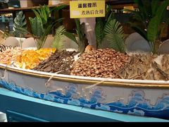 -领鲜活海鲜榴莲自助火锅(东门店)