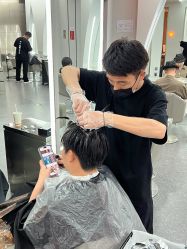 -艾美A·M Hair Salon