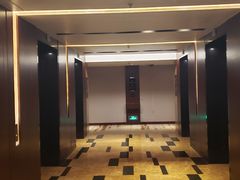 -上海龙之梦万丽酒店